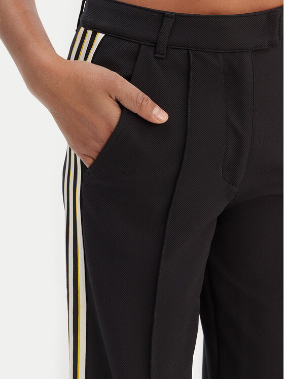 adidas adidas Hlače iz tkanine Sport Tailored KD2963 Črna Wide Leg