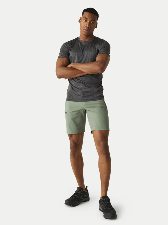 Regatta Regatta Szorty sportowe Xert III RMJ233 Zielony Regular Fit