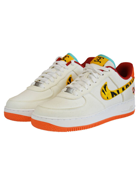 Nike Nike Buty halowe Air Force 1 '07 Low Year Of The Tiger Kremowy
