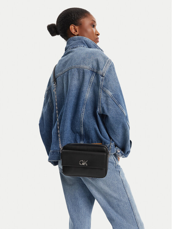 Calvin Klein Calvin Klein Kabelka Ck Re-Lock Pocket Camera Bag LV04F3102G Černá