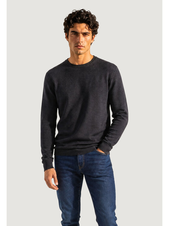 Armani Exchange Armani Exchange Sweter XM003012 AF26379 Czarny Casual Fit