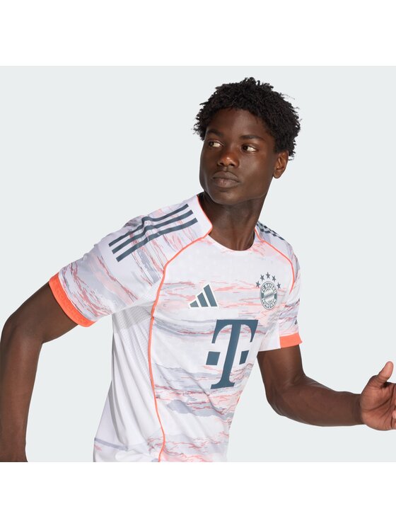 adidas adidas Koszulka techniczna FC Bayern Biały Slim Fit