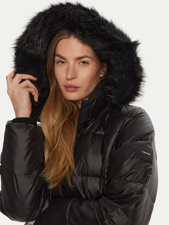 Calvin Klein Calvin Klein Vatovaná bunda K20K207733 Černá Regular Fit