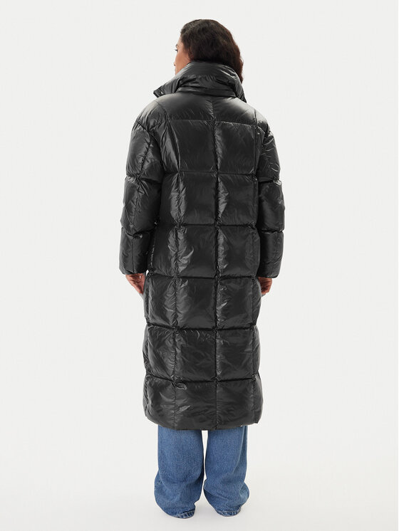 Tommy Jeans Tommy Jeans Pernata jakna Alaska DW0DW21615 Crna Relaxed Fit