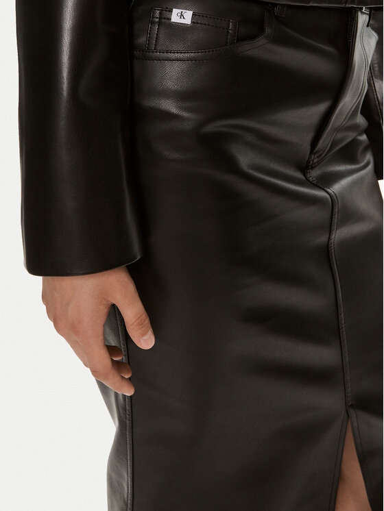 Calvin Klein Jeans Calvin Klein Jeans Fustă din imitație de piele J20J223547 Negru Regular Fit