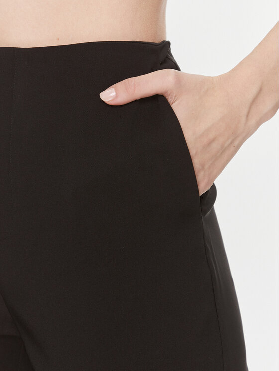Custommade Custommade Bavlnené nohavice Pixie 999425549 Čierna Regular Fit
