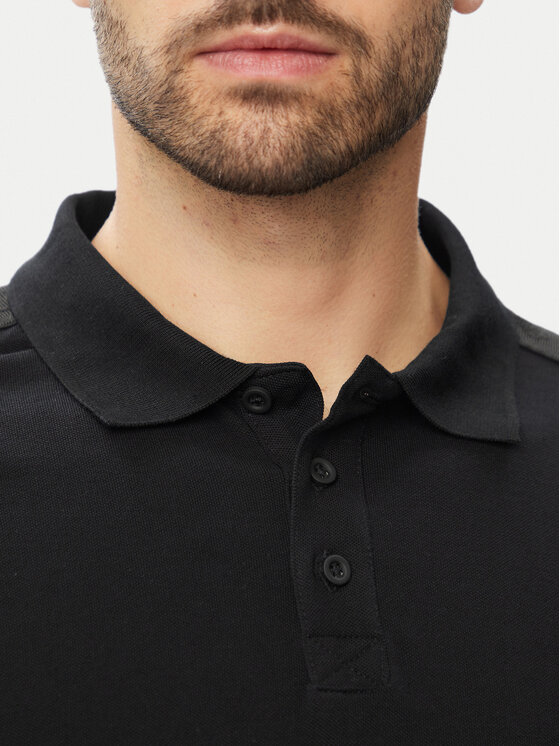 Guess Guess Póló 183090 Fekete Classic Fit