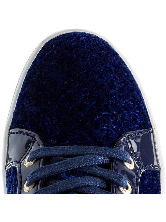 Guess gerta sneakers clearance