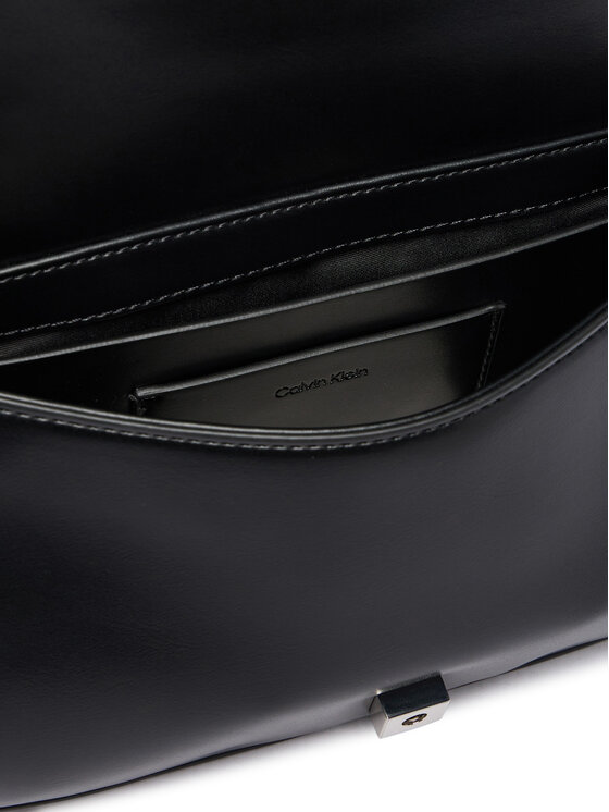 Calvin Klein Calvin Klein Borsetta Quilted Top Handle Chain Bag LV04F3410G Nero