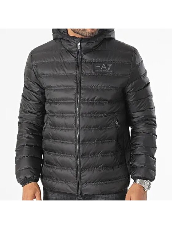 Emporio Armani Emporio Armani Vatovaná bunda 6RPB16 PN5ZZ Černá Regular Fit