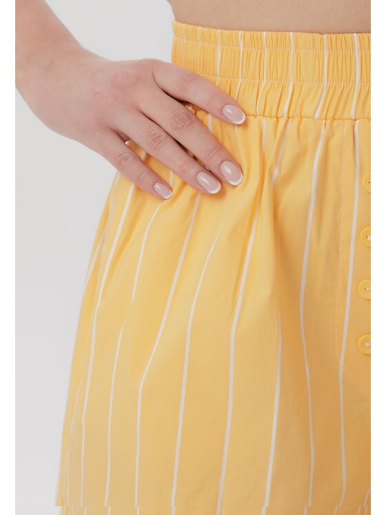 LAURELLA LAURELLA Šortky z materiálu 3SS016 Oranžová Regular Fit
