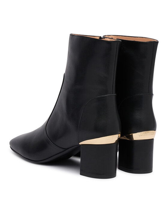 LOVE MOSCHINO LOVE MOSCHINO Botki JA21085G0PIA0000 Czarny