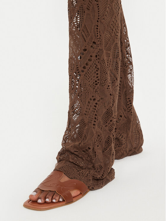 Gestuz Gestuz Pantaloni din material Hilma 10909230 Maro Slim Fit