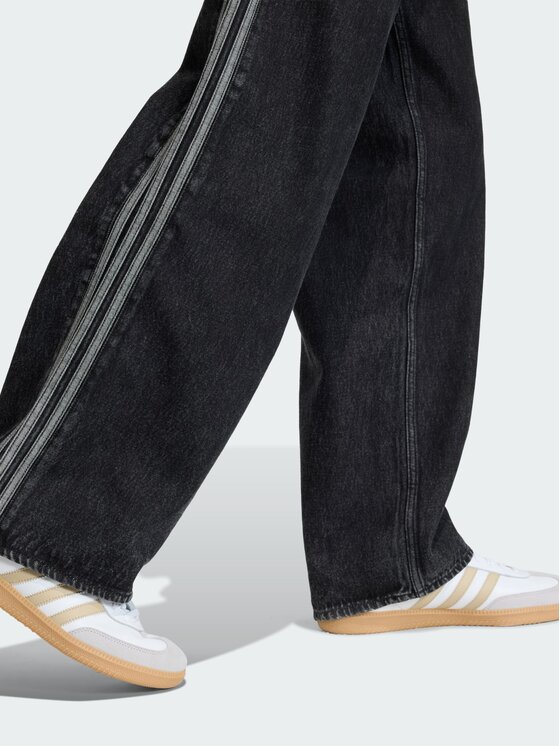 adidas adidas Jeansy FIREBIRD ADICOLOR DENIM Černá Regular Fit