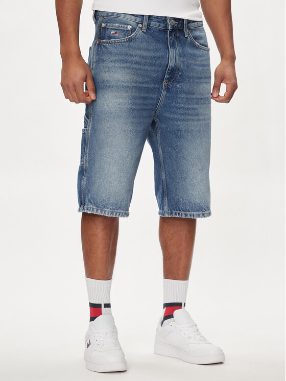 Tommy Jeans Džínsové šortky Skater DM0DM18789 Modrá Relaxed Fit