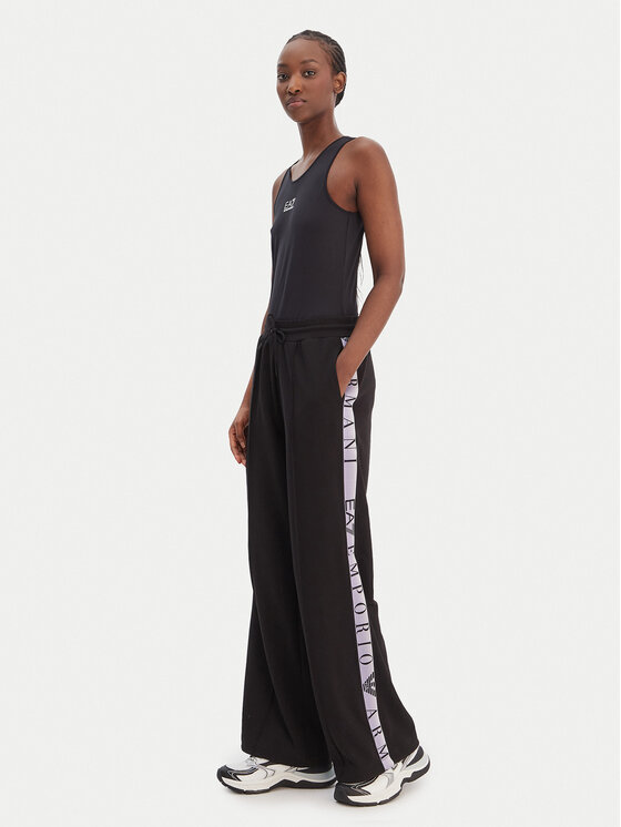 EA7 Emporio Armani EA7 Emporio Armani Spodnji del trenirke 7W001155 AF12501 UC001 Črna Relaxed Fit