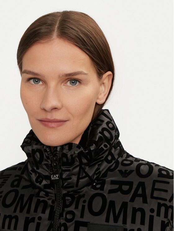 EA7 Emporio Armani EA7 Emporio Armani Geacă de iarnă 7W000009 AF10265 UC001 Negru Regular Fit