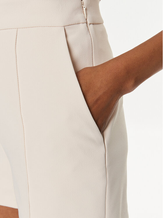 Elisabetta Franchi Elisabetta Franchi Šortky z materiálu SH-T01-41E2-V230 Écru Regular Fit