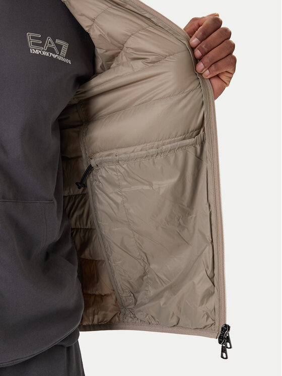 EA7 Emporio Armani EA7 Emporio Armani Sulejope 8NPB23 PNGPZ U6167 Beež Regular Fit