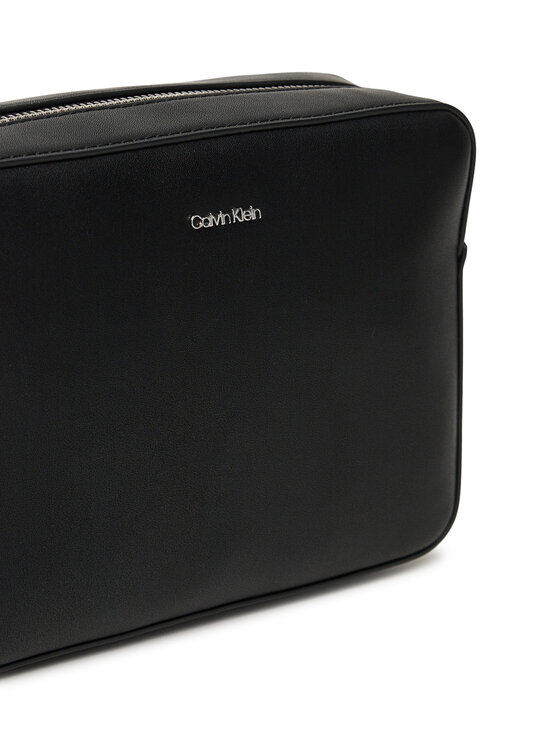 Calvin Klein Calvin Klein Torebka Ck Must Small Camera Bag LV04F3097G Czarny