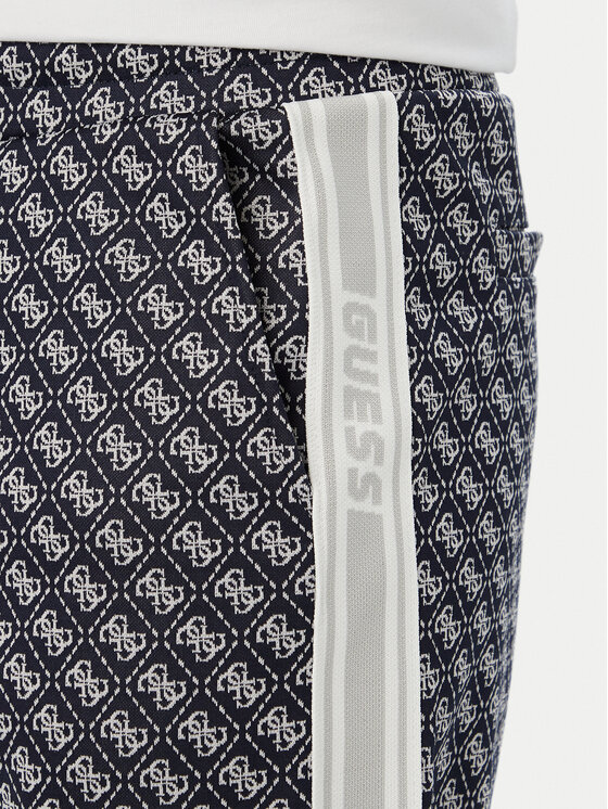 Guess Guess Spordišortsid Z6GD12 K3220 Tumesinine Regular Fit