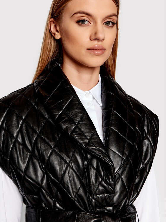 Gestuz Gestuz Liemenė 10905878 Juoda Regular Fit