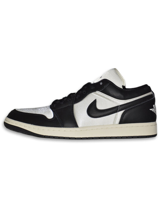 Nike Nike Sneakersy FB9893-101 Czarny