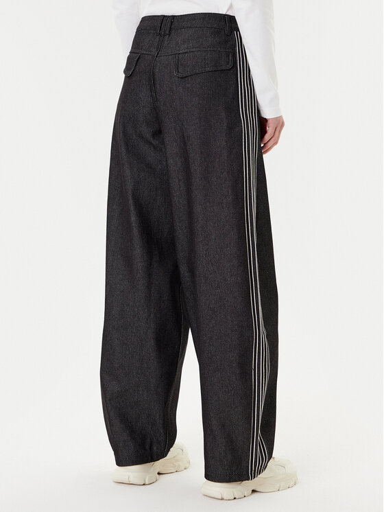 adidas adidas Traperice Premium Essentials JV7773 Crna Wide Leg