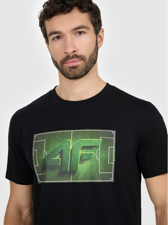 4F 4F T-Shirt WINTER CODE Czarny Regular Fit