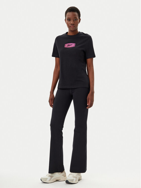 Reebok Reebok T-Shirt 100218927 139-18-00 Czarny Regular Fit