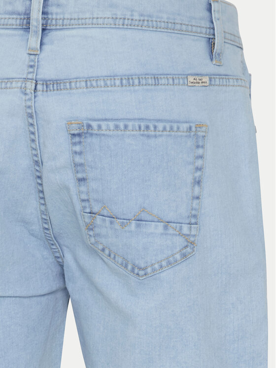 Blend Blend Kratke traperice 20716430 Svijetloplava Slim Fit