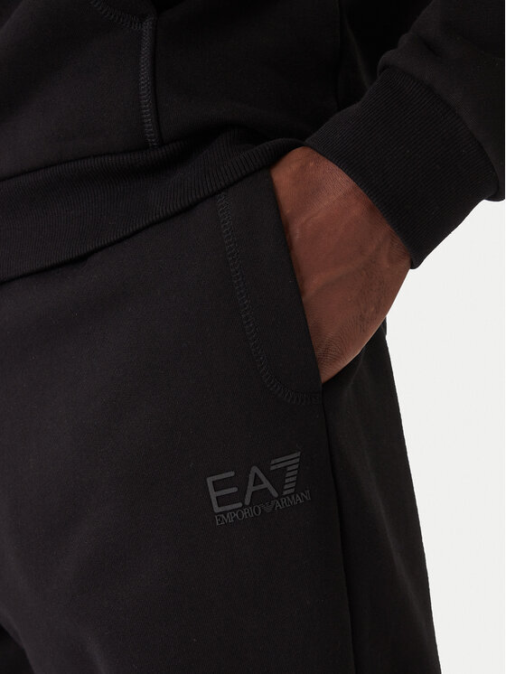 EA7 Emporio Armani EA7 Emporio Armani Trenirka 7M000243 AF10377 UC001 Črna Regular Fit