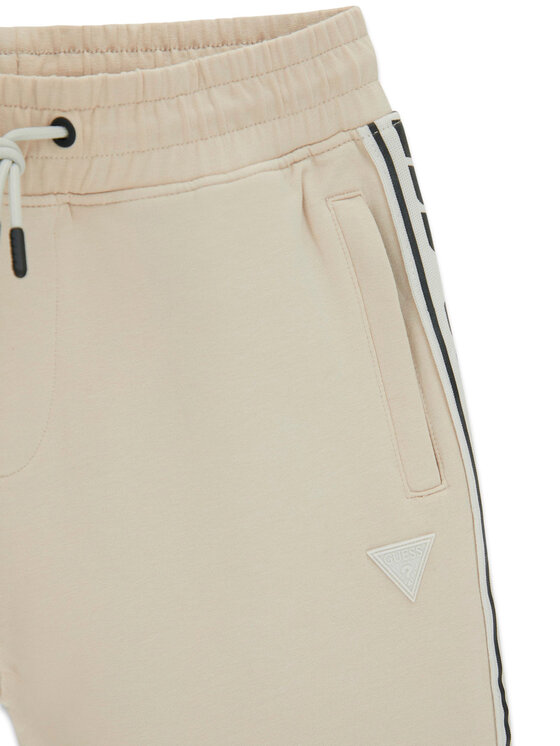 Guess Guess Športové kraťasy L6GD17 K6ZS1 Béžová Regular Fit