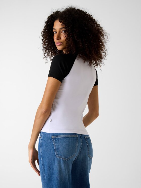 Guess Jeans Guess Jeans T-Shirt 182188 Biały Classic Fit
