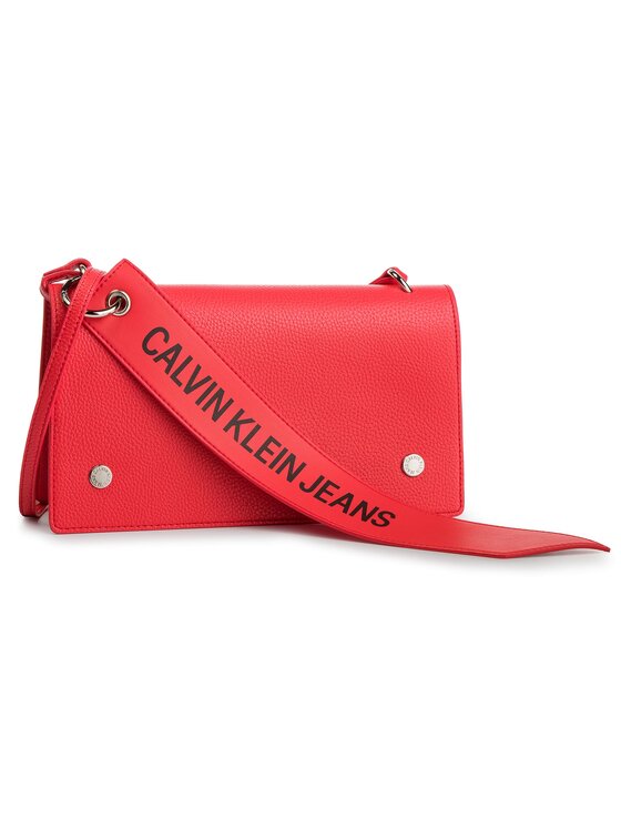 Buy Calvin Klein Jeans LOGO BANNER SHOULDER FLAP BAG - Red