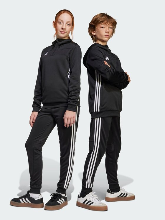 adidas adidas Spodnie materiałowe Tiro Czarny Regular Fit