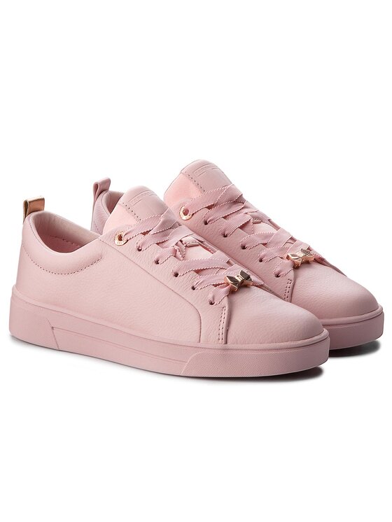Gielli ted baker store