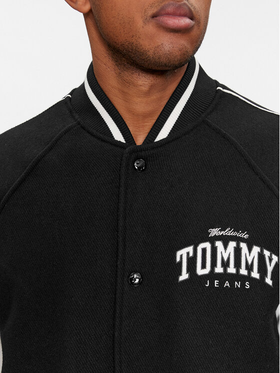 Tommy Jeans Tommy Jeans Bunda pro přechodné období Tjm Wool Varsity Bomber DM0DM17884 Černá Regular Fit