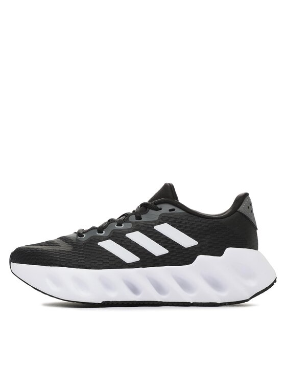 adidas adidas Bežecké topánky Switch Run IF5733 Čierna