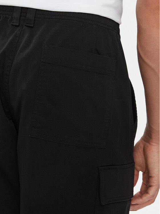 Calvin Klein Jeans Calvin Klein Jeans Spodnie materiałowe J30J326848 Czarny Straight Fit