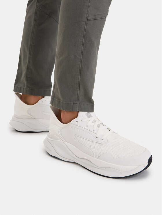 Clarks Clarks Laisvalaikio batai Clarks Pace 26184666 Balta