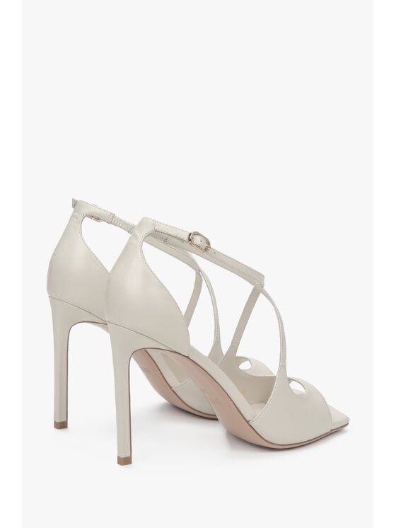 Estro Estro Σανδάλια ER00117226 Μπεζ