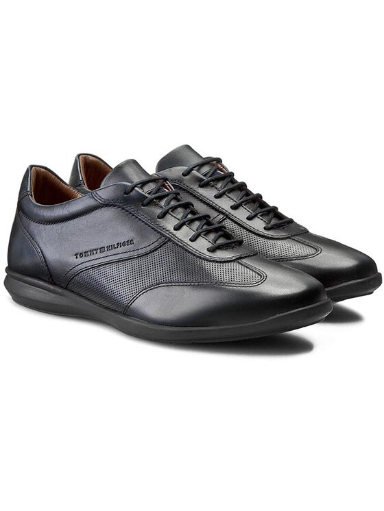 Tommy Hilfiger Tommy Hilfiger Laisvalaikio batai Oliver 15A FM56821077 Tamsiai mėlyna