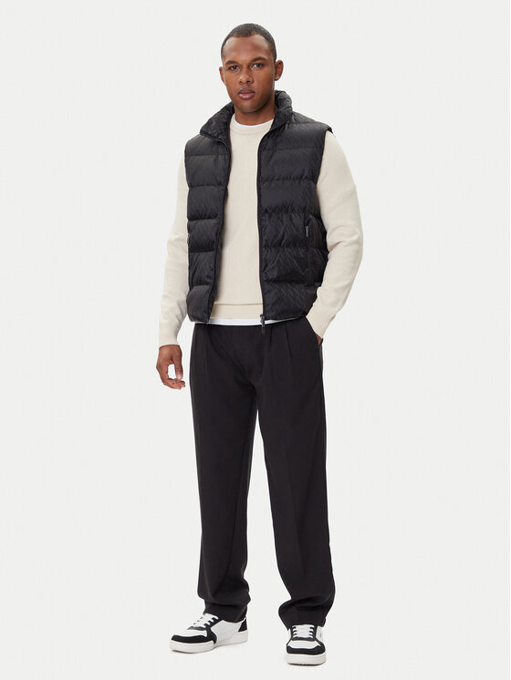 Armani Exchange Armani Exchange Mellény XM001581 AF16628 UC001 Fekete Regular Fit