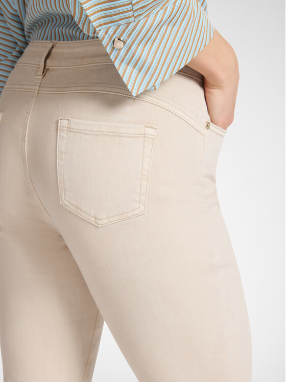 Elena Mirò Elena Mirò Spodnie materiałowe P701P000434N002 Kremowy Regular Fit