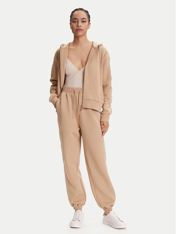 Guess Guess Melegítő alsó V5YB02 KB3P2 Bézs Regular Fit