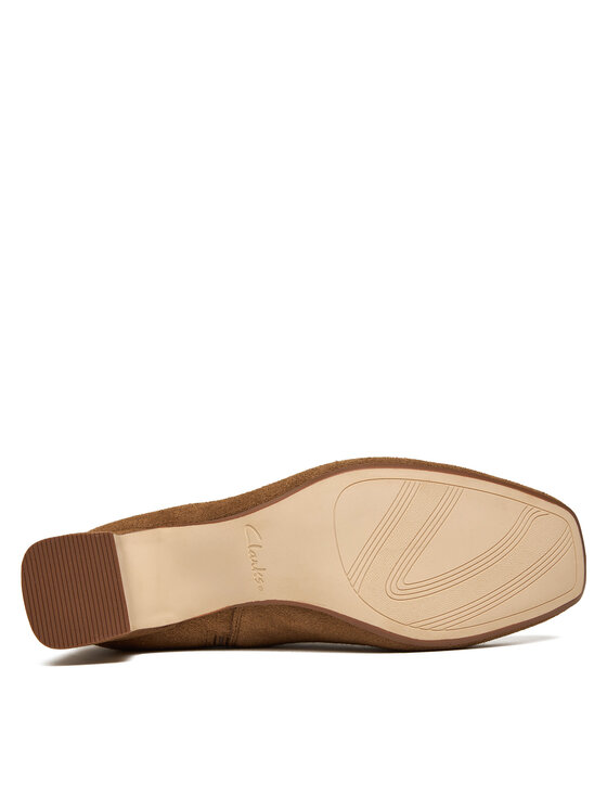 Clarks Clarks Polokozačky Fernie Zip 26182938 Hnědá