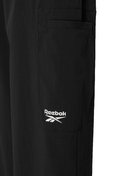 Reebok Reebok Spodnie dresowe Zofia RK25679CCW Czarny Relaxed Fit