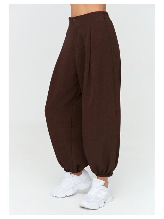 Makadamia Makadamia Spodnie materiałowe C88 Brązowy Loose Fit
