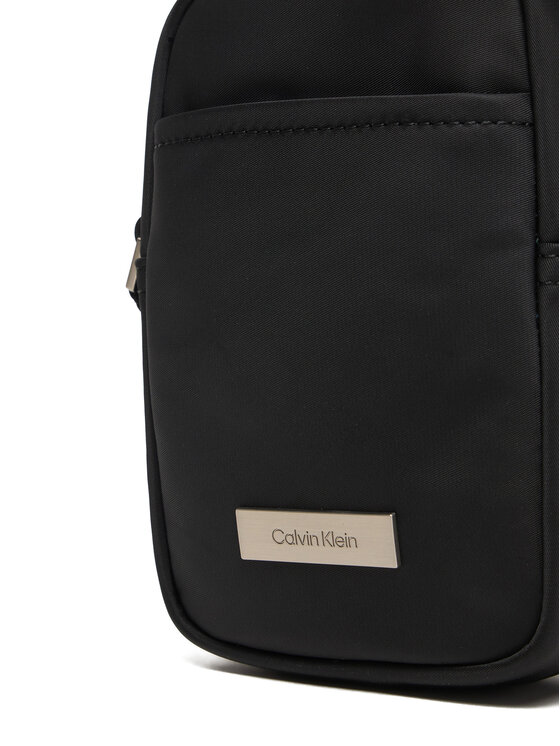 Calvin Klein Calvin Klein Maža rankinė Sleek Slim Reporter LV04D3233G Juoda